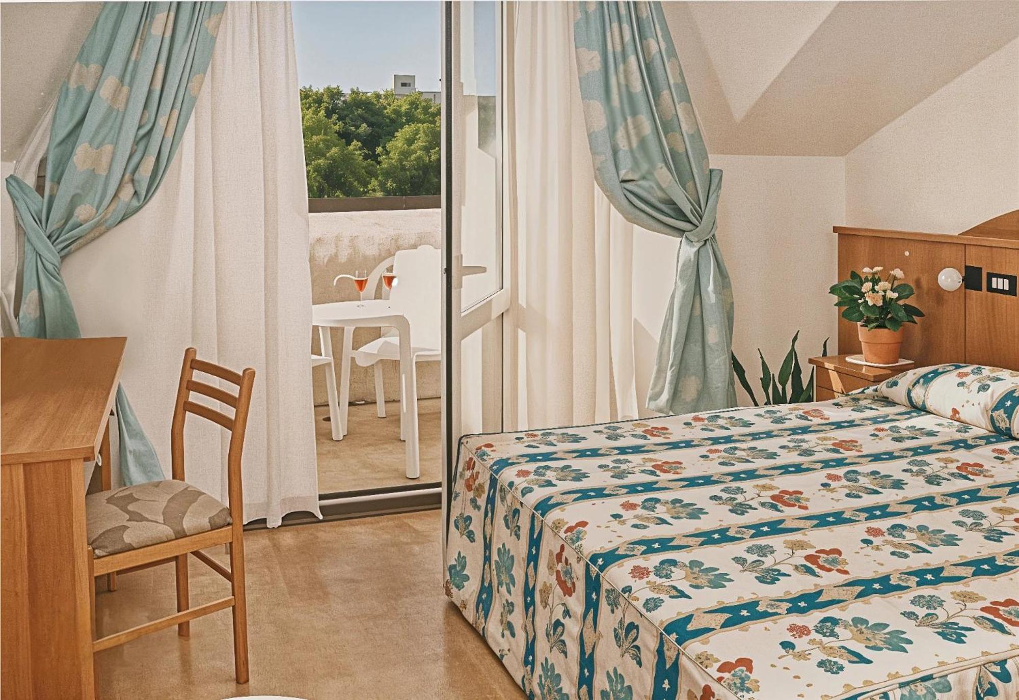 Hotel Abbazia Lignano Sabbiadoro Ngoại thất bức ảnh