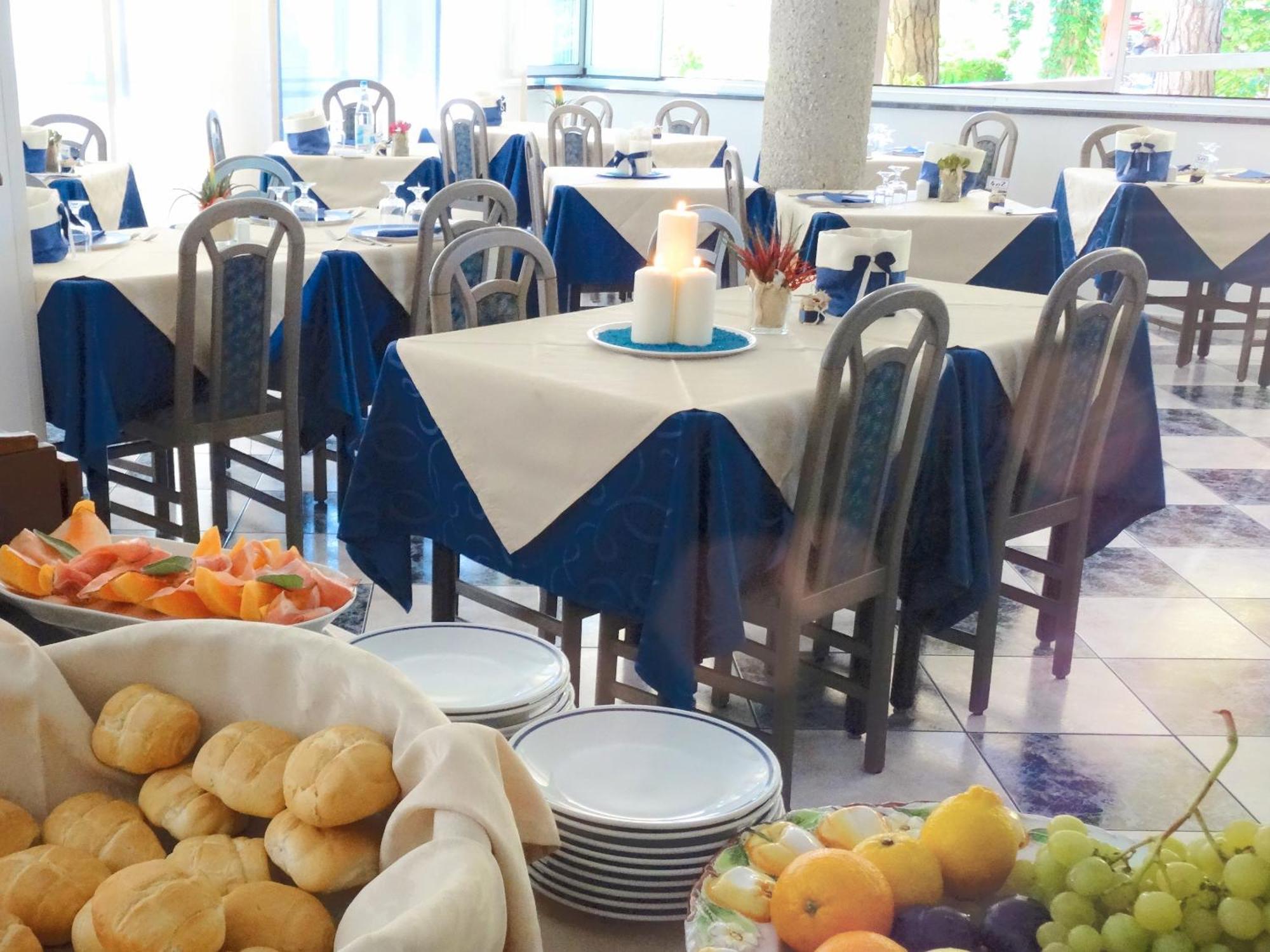 Hotel Abbazia Lignano Sabbiadoro Ngoại thất bức ảnh